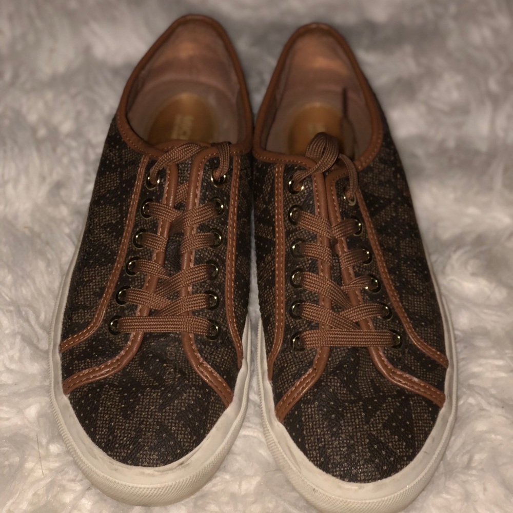 Good condition Michael Kors Sneakers